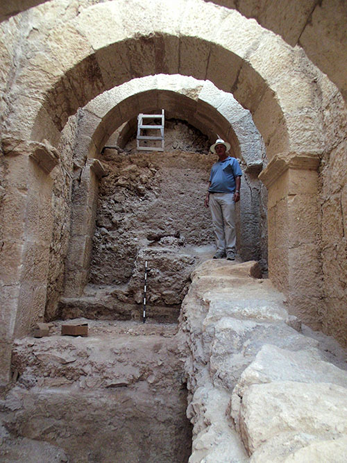 Photo of unique palace entry complex discovered at Herodian Hilltop Palace by Hebrew University archaeologists. (Credit: The Herodium Expedition at the Hebrew University of Jerusalem) 